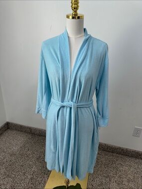 🚨 Natori Robe